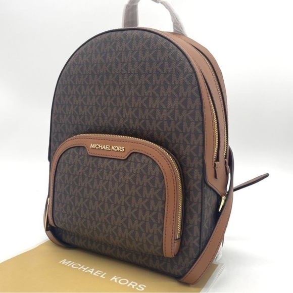 Michael Kors Medium Jaycee Zip Packet Backpack Brown - Picture 1 of 13